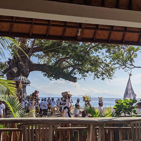 Sarinah Beach - Bistro & Bungalow Batununggul ภายนอก รูปภาพ